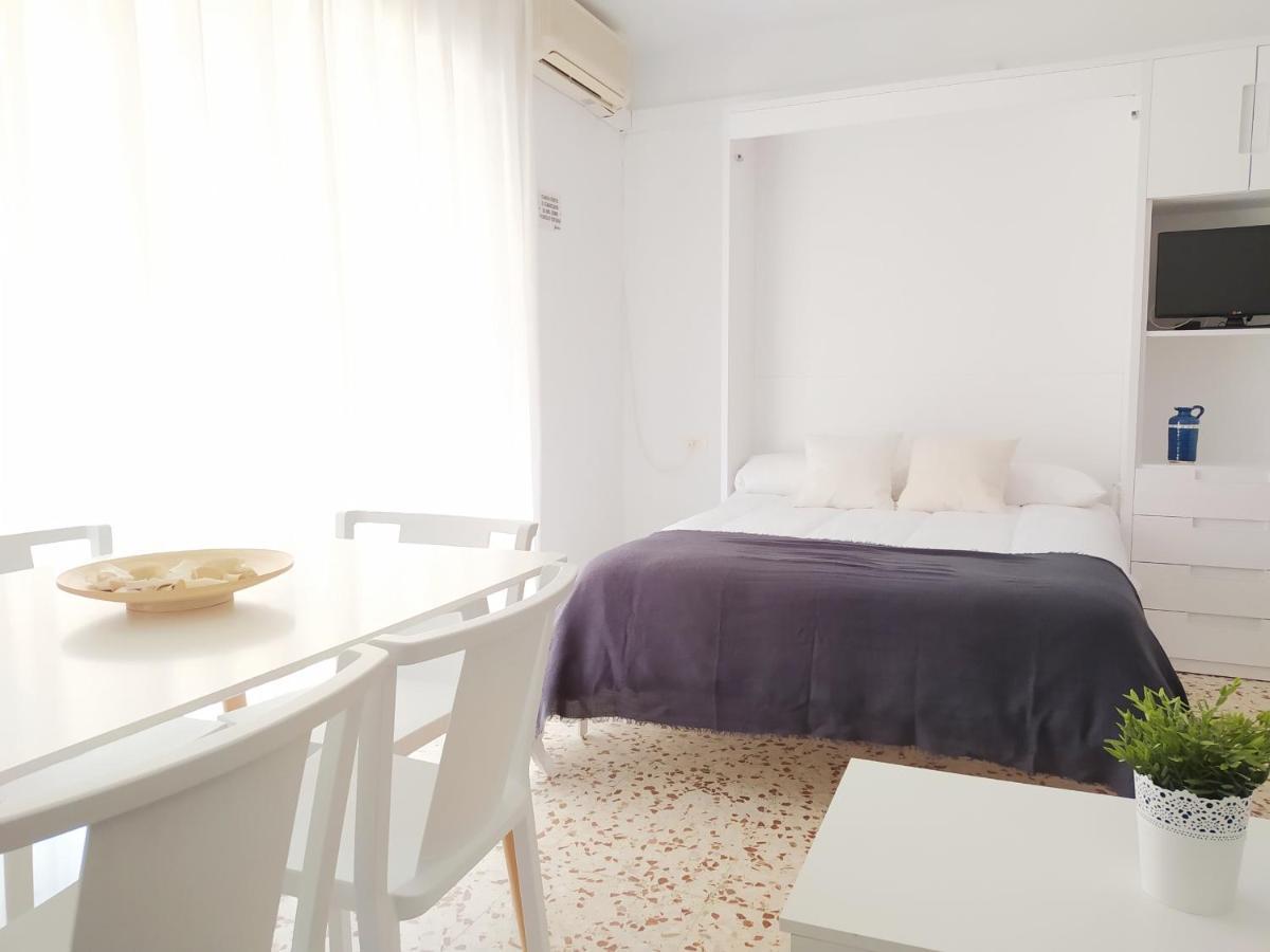 Apartamentos Pagan 산티아고 드 라 리베라 외부 사진